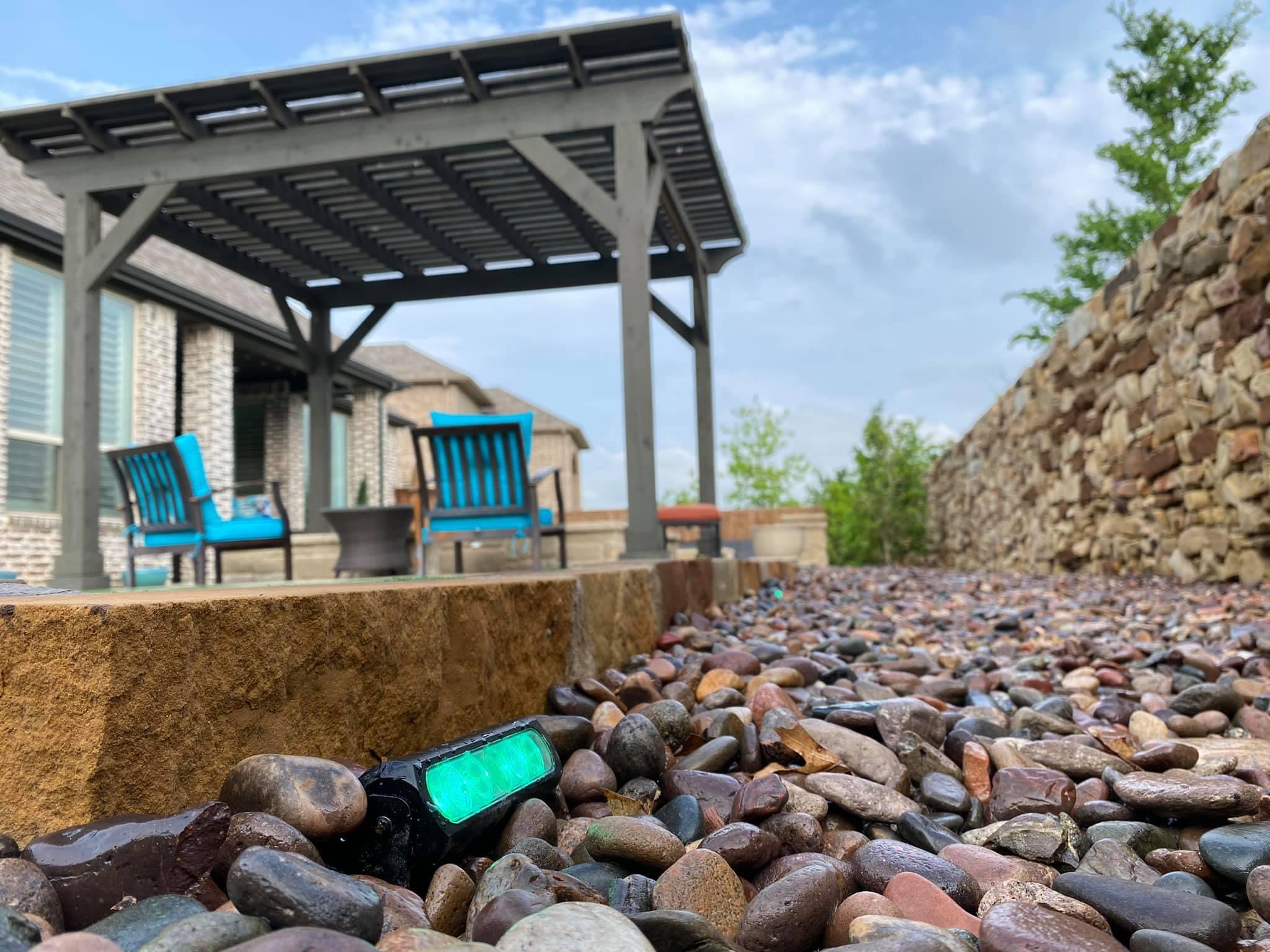 Landscape lighting installation, photo 92 of 114