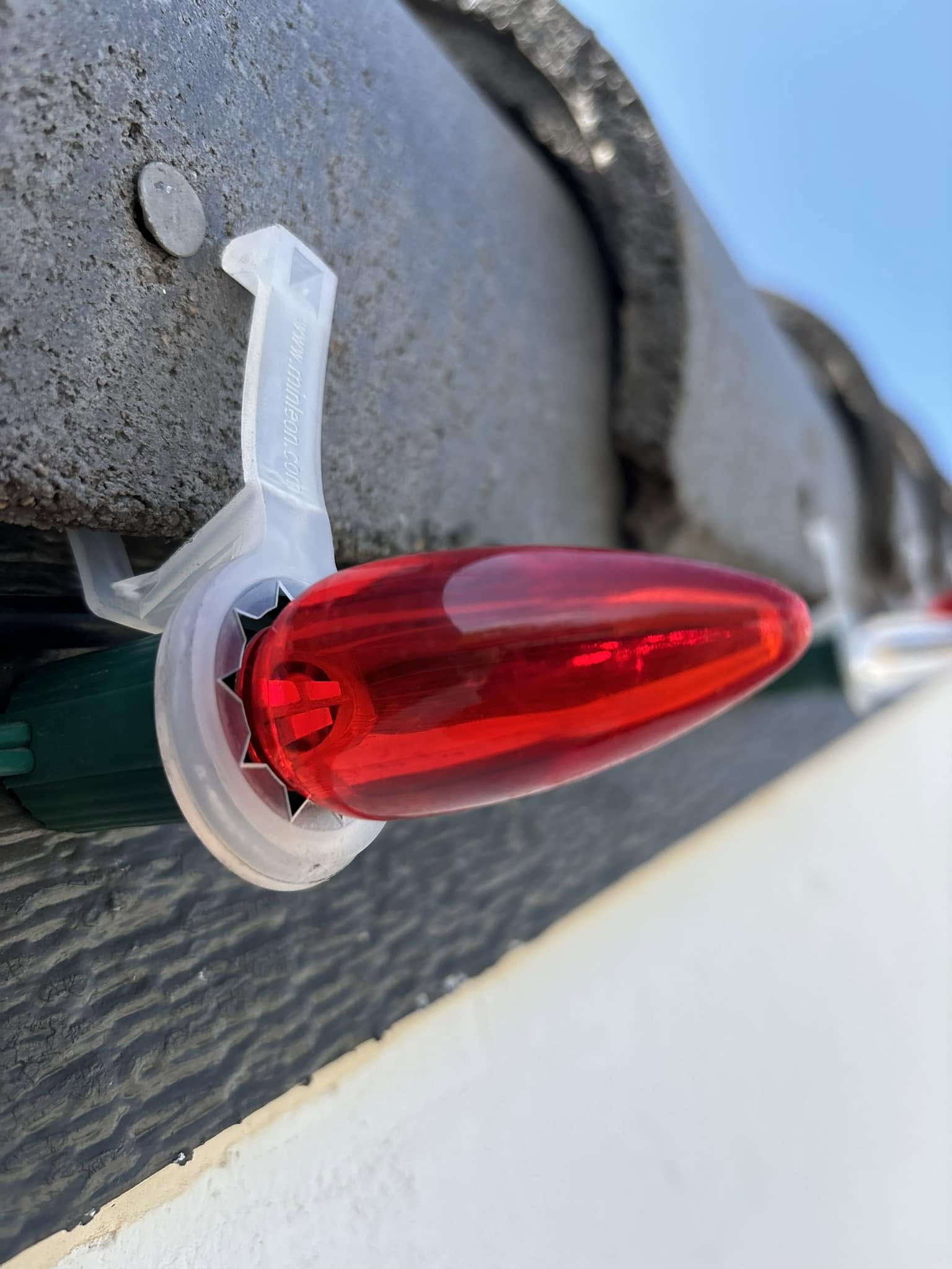 Residential Christmas lighting installation, photo 110 of 114
